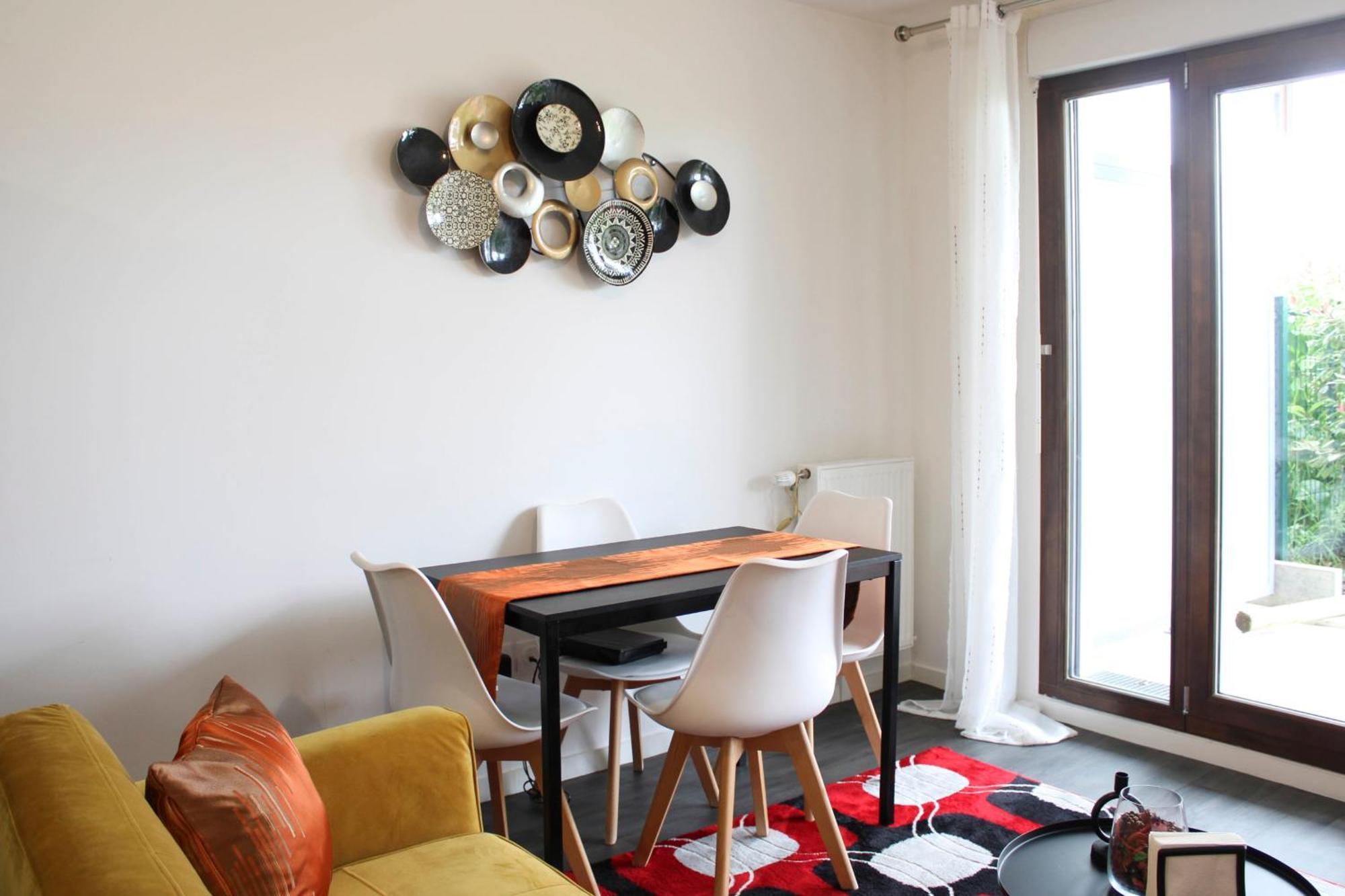 Charming T2 Near The Basilica Of Saint-Denis Apartment Ngoại thất bức ảnh