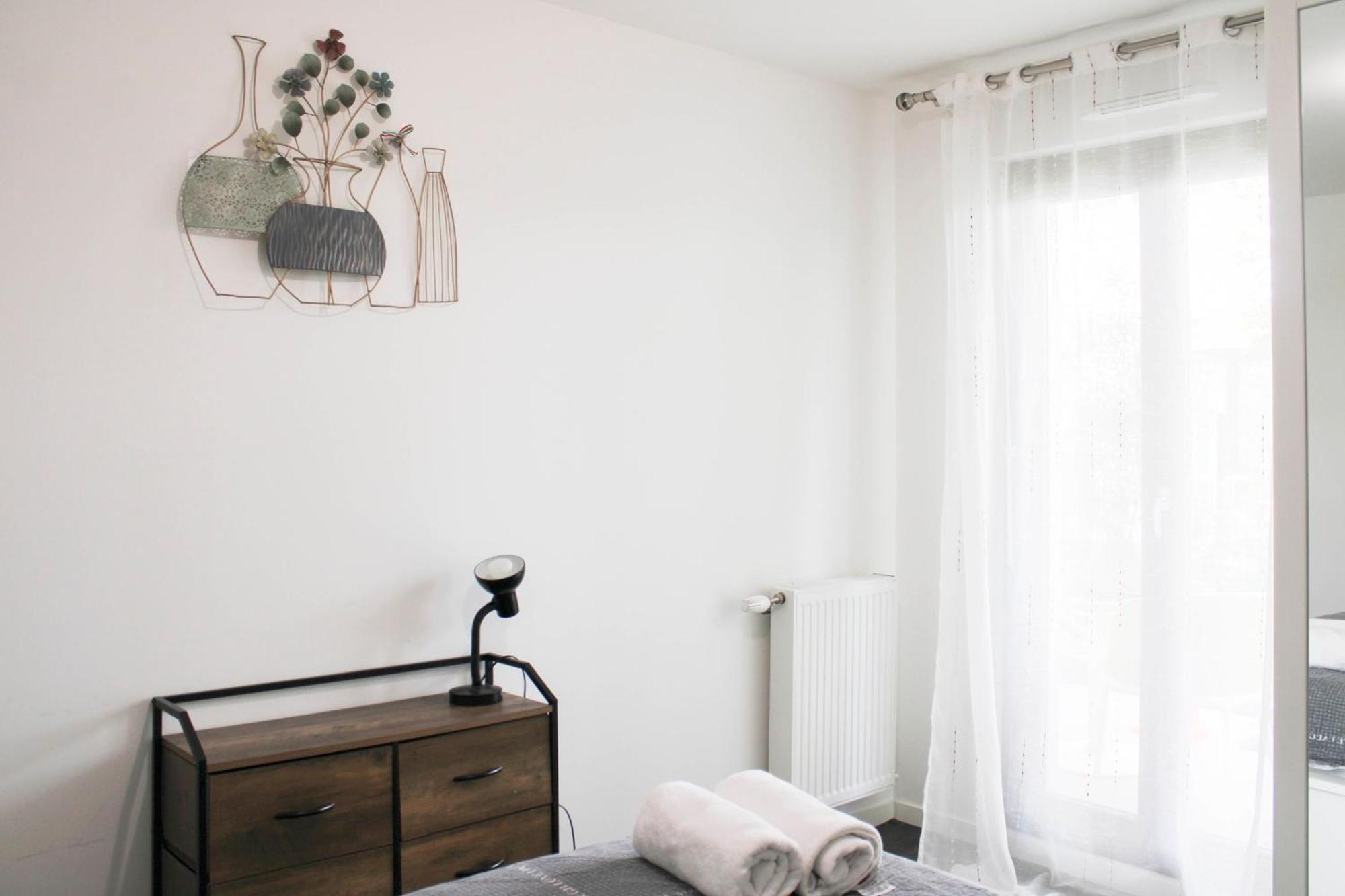 Charming T2 Near The Basilica Of Saint-Denis Apartment Ngoại thất bức ảnh